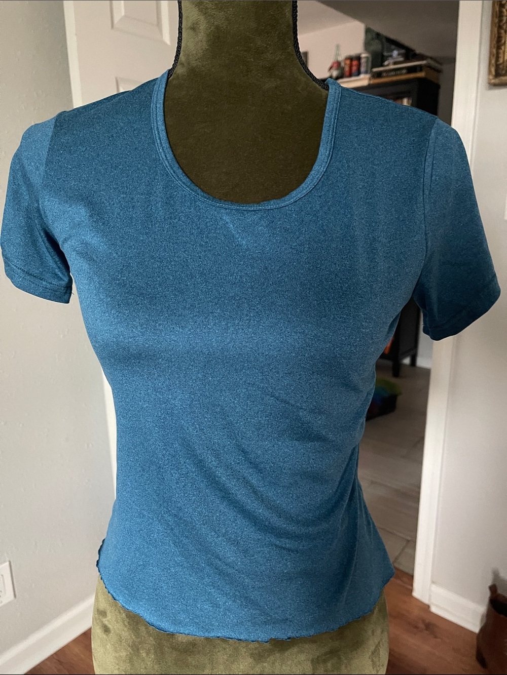Athletic Top Teal Blue